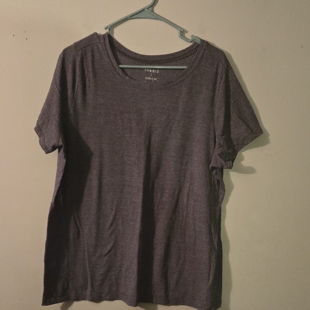 Torrid Gray Relaxed Short Sleeve T-Shirt